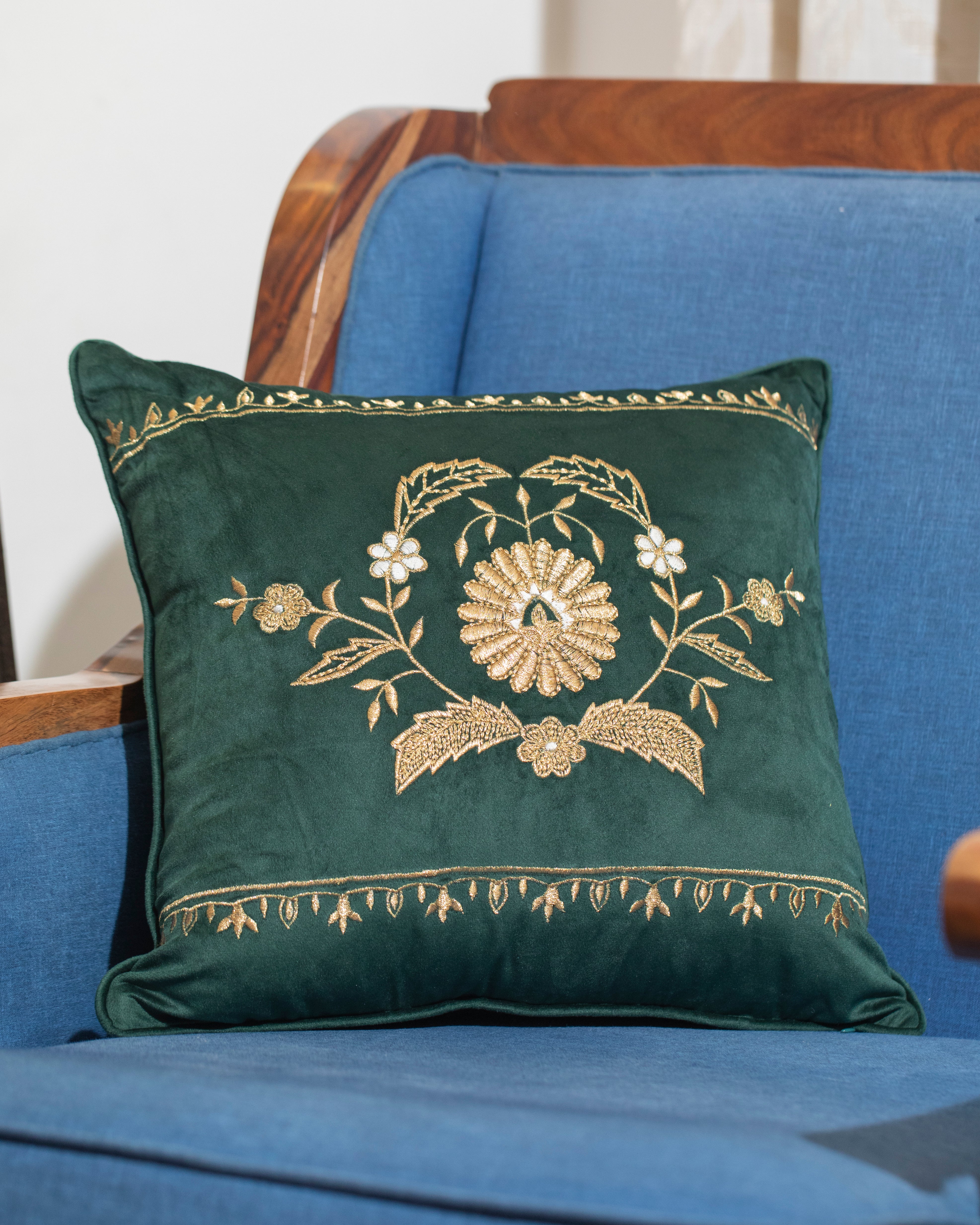 Royal Splendour- Velvet Green